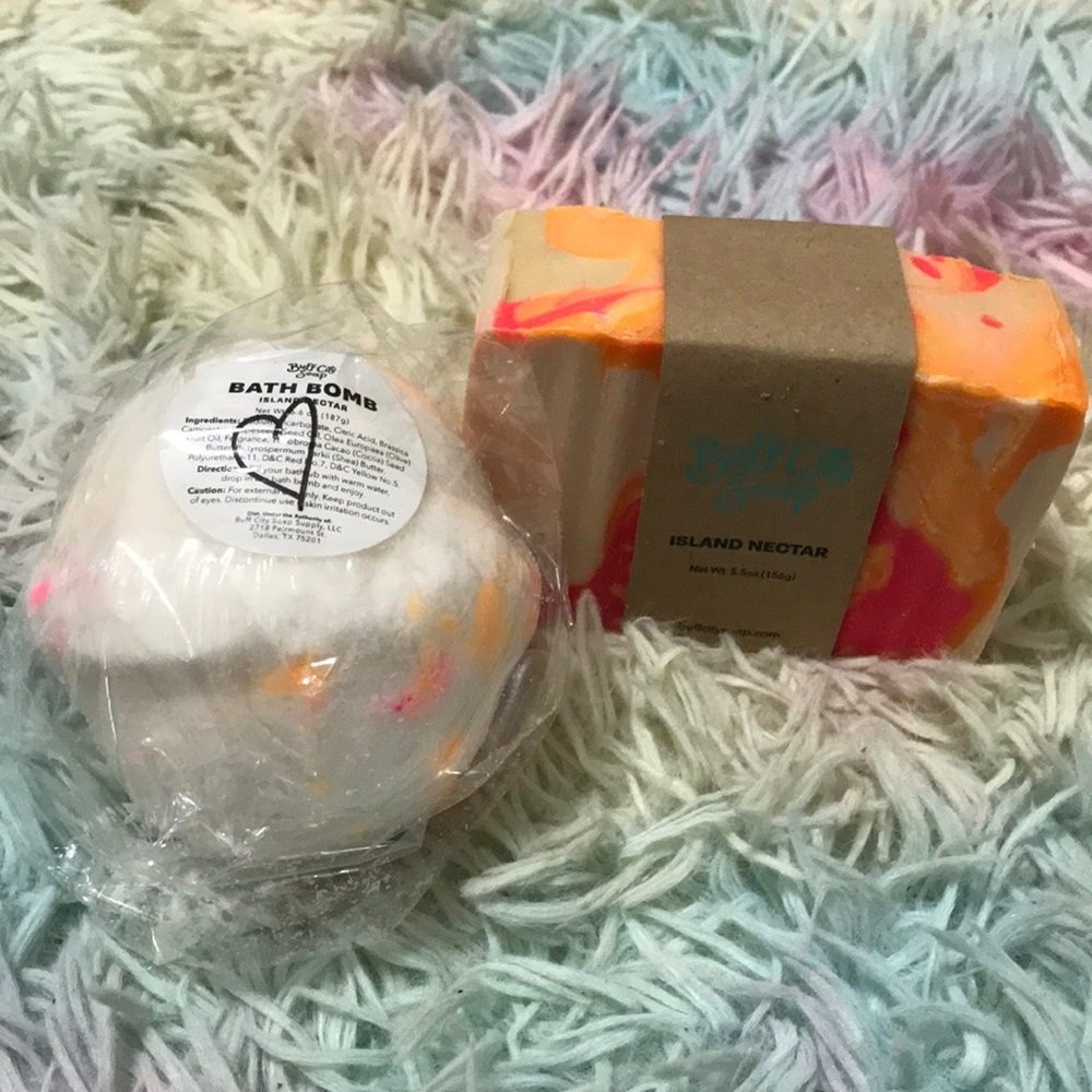 Buff City Soap Bath Bar and Bath Bomb! Scent: Island Nectar 🫶🏽